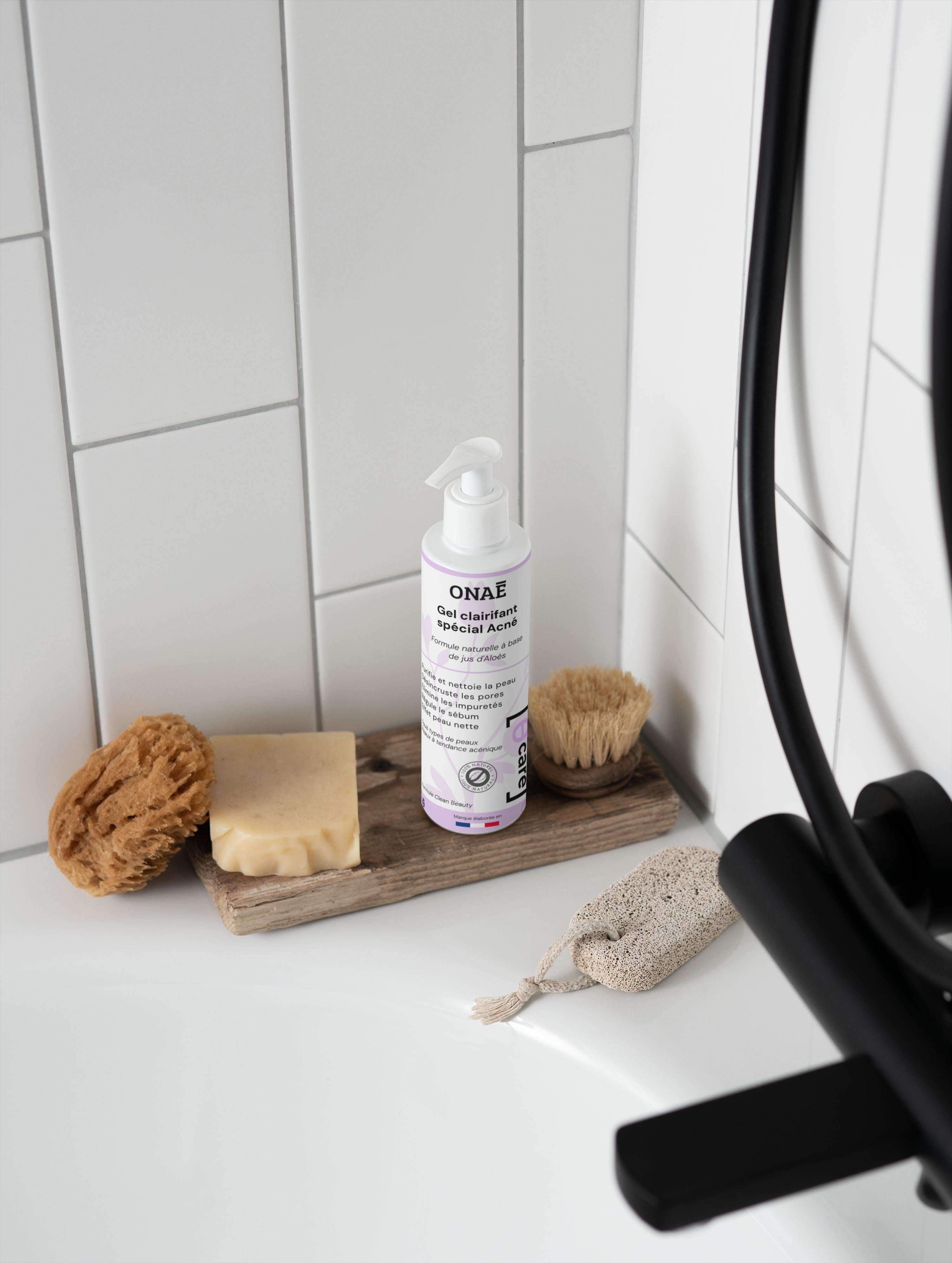 Gel pour le visage clarifiant spécial Acné