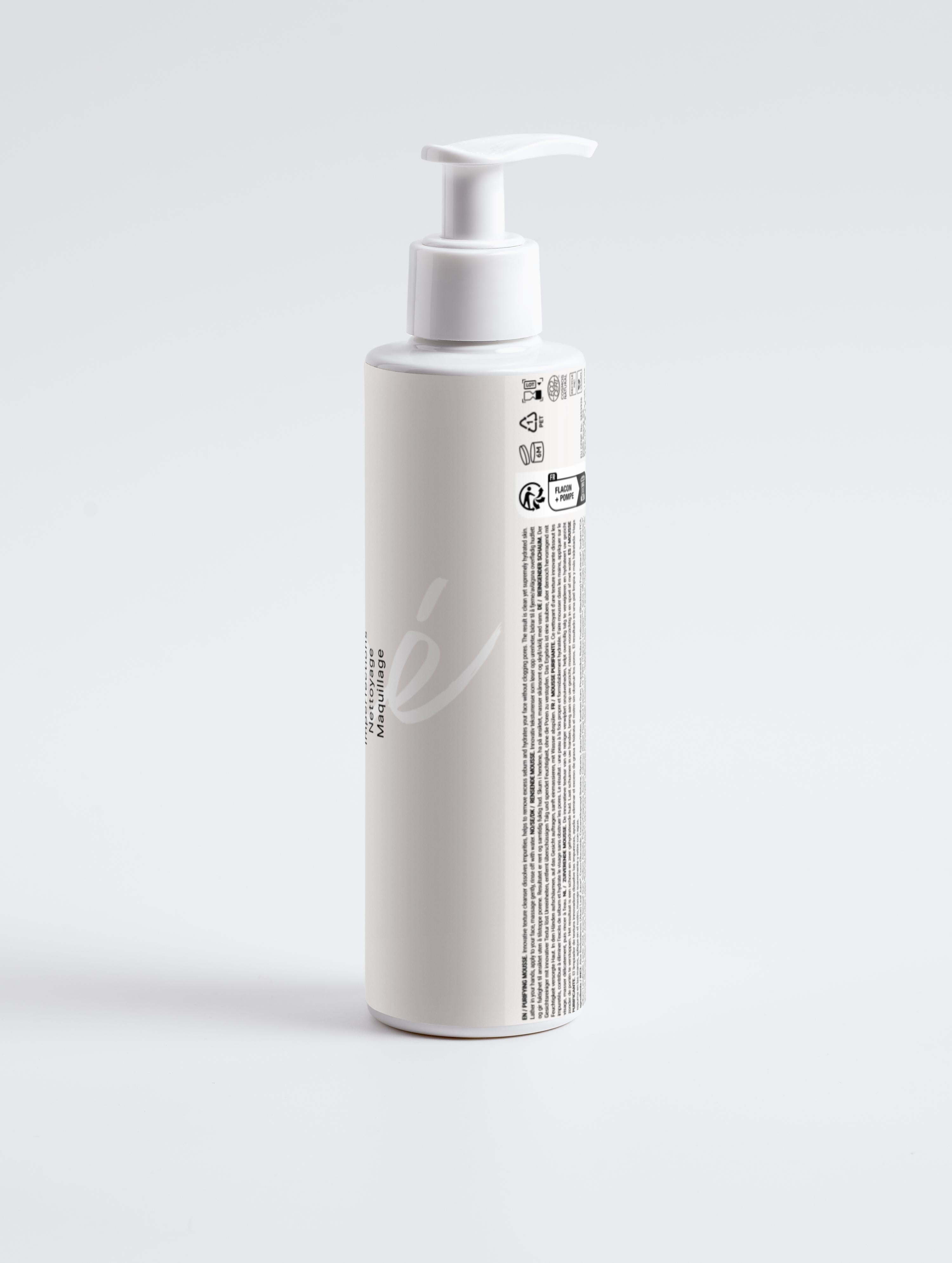 Mousse nettoyante et purifiante pour le visage spéciale acné Onaé paris tous types de peaux - flacon vue de dos
