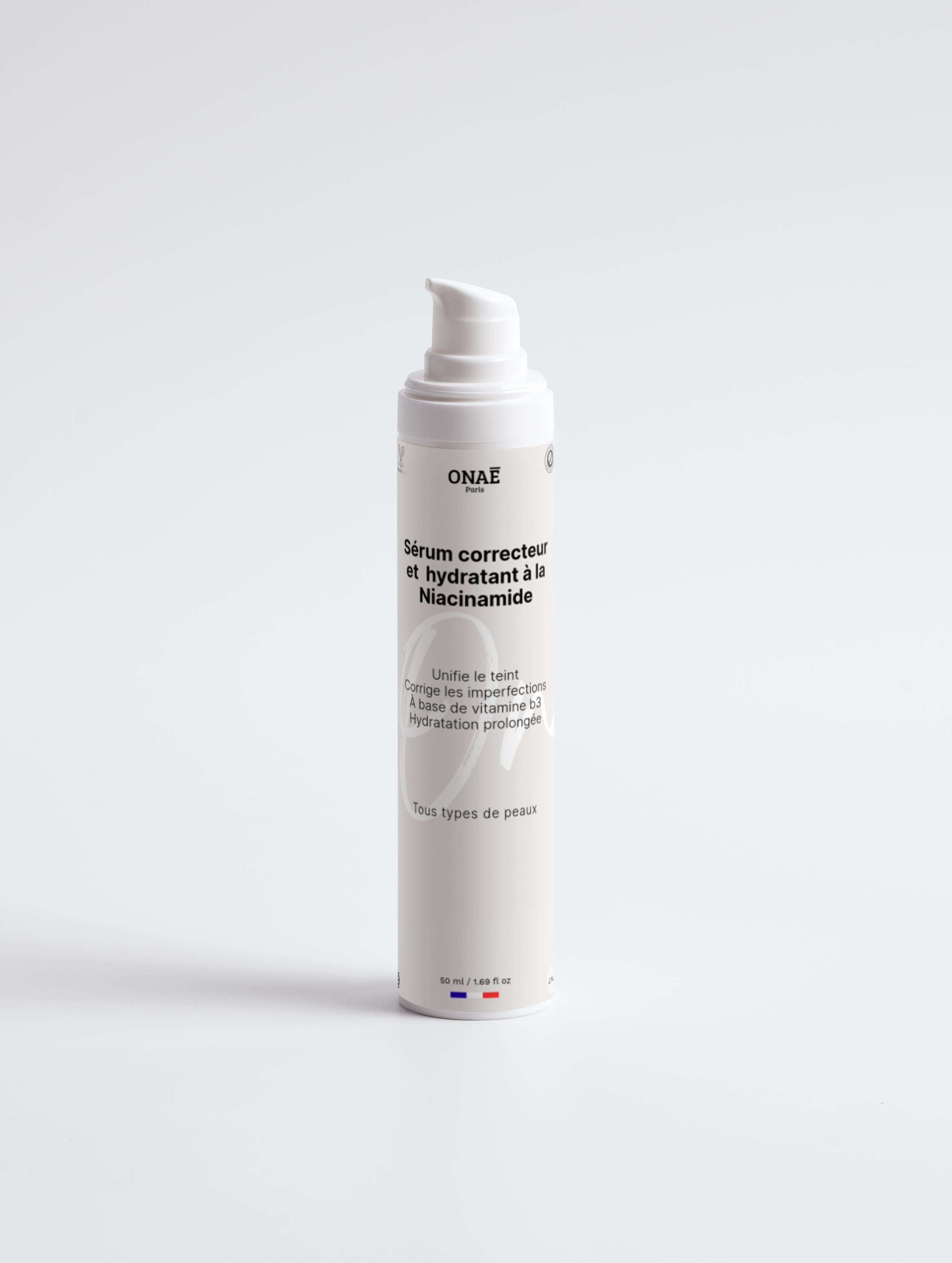 Sérum pour le visage correcteur à la Niacinamide Onaé paris tous types de peaux - flacon vue de face
